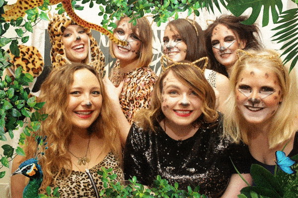 PAN-MAC-Xmas-JUNGLEBELLS-GIF-Booth-@-7-torrens-st-London
