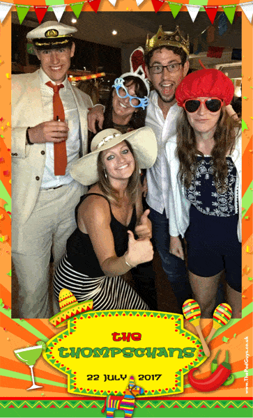 The-ThompsChans-GIF-Booth-at-River-Beat-Newcastle