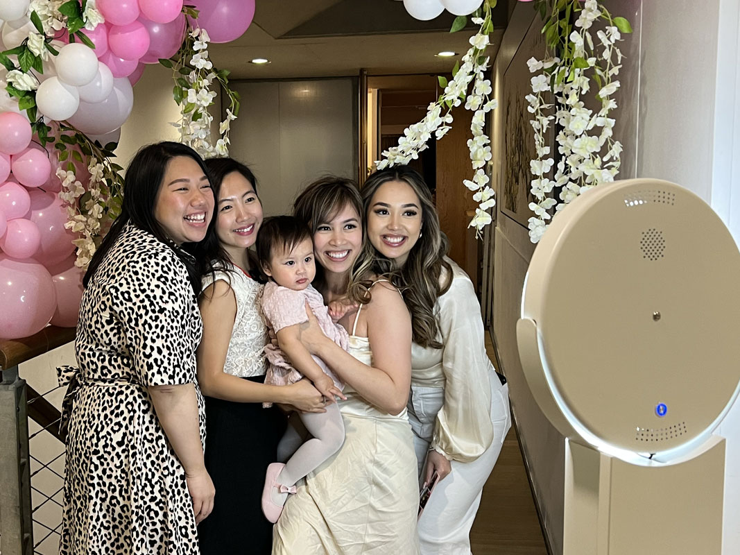 Wedding Selfie Pod